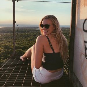 Meet your Posher, Meghan